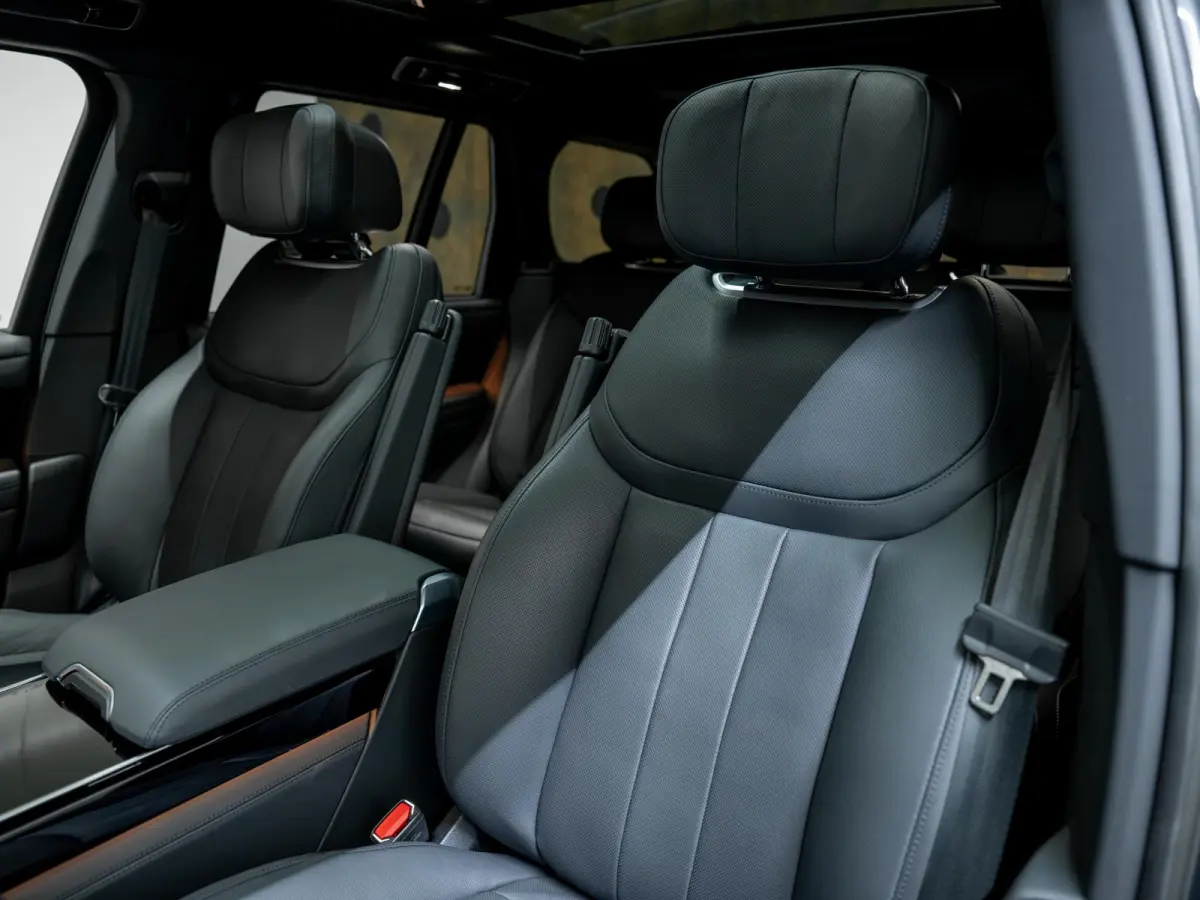 3.0 P550e Autobiography PHEV | Koelbox | HUD | Meridian Signature | Massage | Pano |