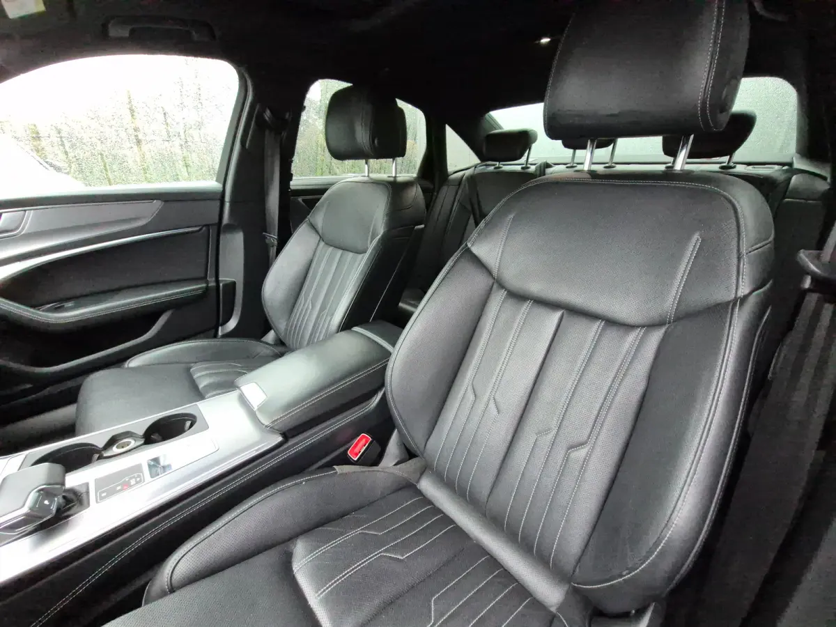 50 TFSI e quattro S edition 299PK AUTO | Head-up display | Elektr pano-dak | Stoel/stuur verw | Camera | PDC | Elekt stoelen incl memory en ventilatie | Cruise control adapt | DAB | Navi | L