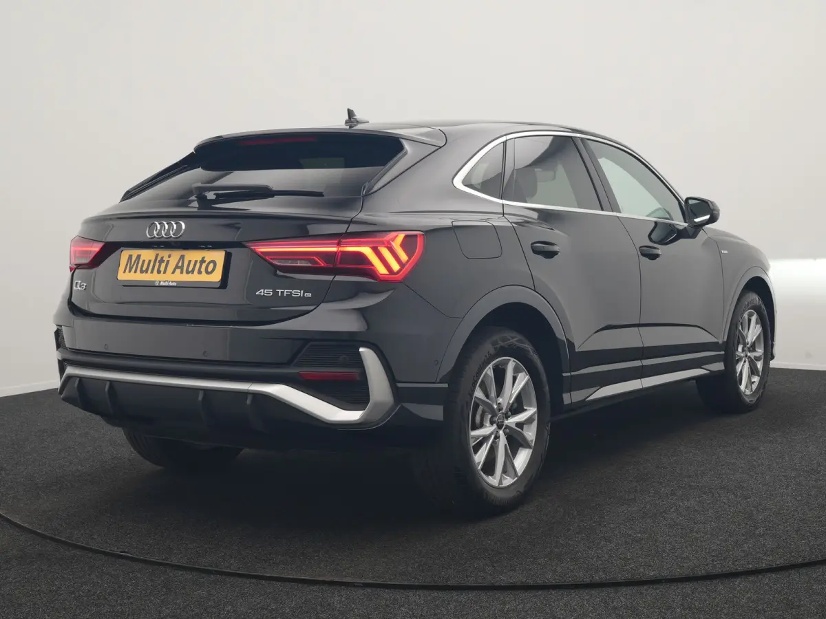45 TFSI e 2x S Line PHEV 245pk Dealer O.H | Adaptive Cruise | 360 Camera | Blis | Sporstoelen Verwarmd | Carplay | Navigatie | DAB | Virtual | 18"L.M | Plug In Hybrid