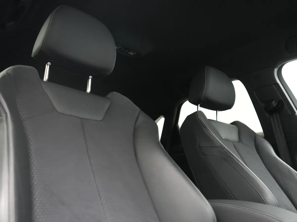 45 TFSI e 2x S Line PHEV 245pk Dealer O.H | Adaptive Cruise | 360 Camera | Blis | Sporstoelen Verwarmd | Carplay | Navigatie | DAB | Virtual | 18"L.M | Plug In Hybrid