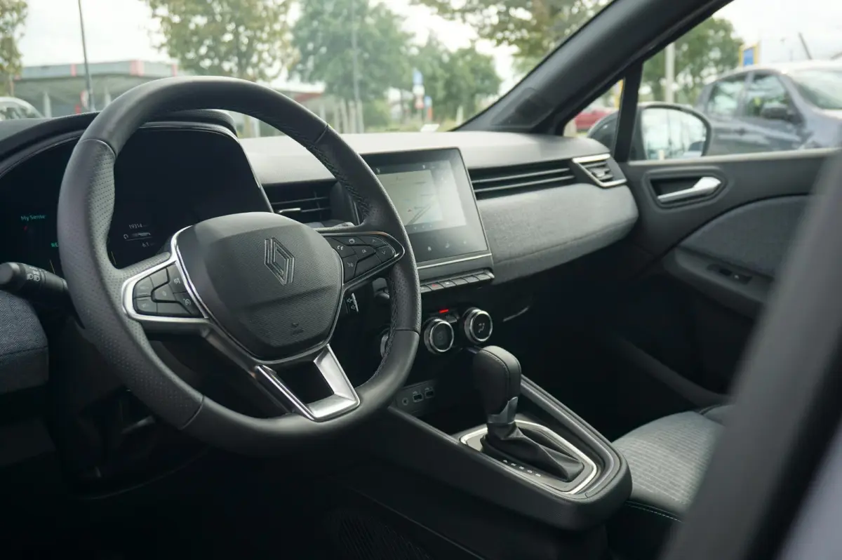 1.6 E-Tech Full Hybrid 145 Techno