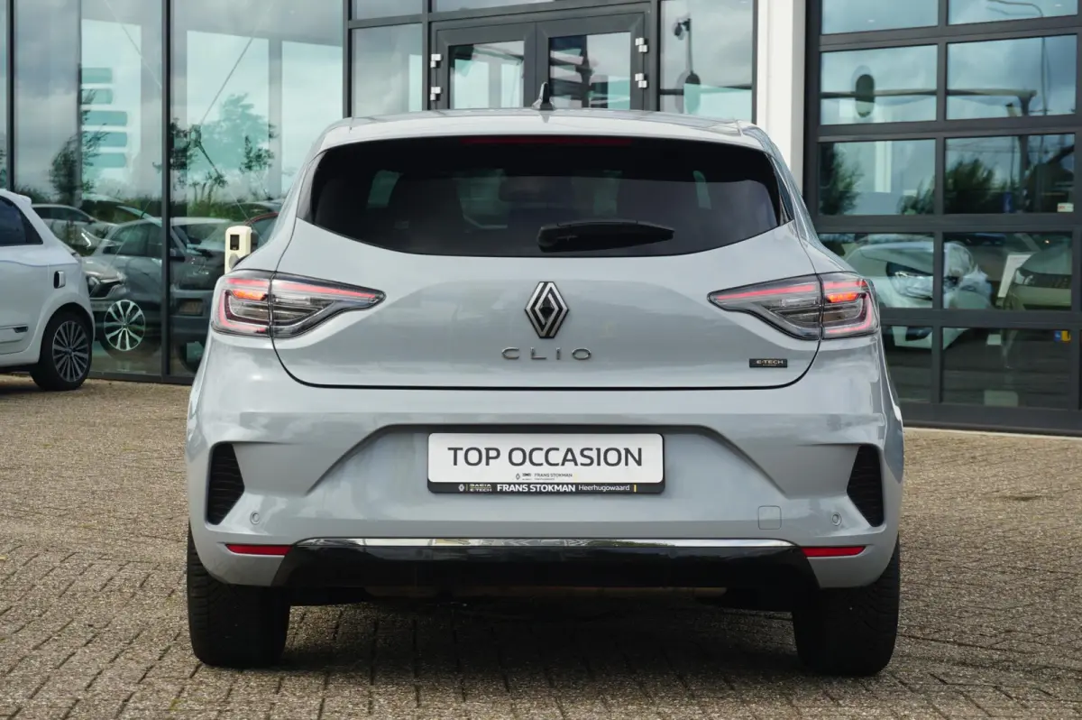 1.6 E-Tech Full Hybrid 145 Techno