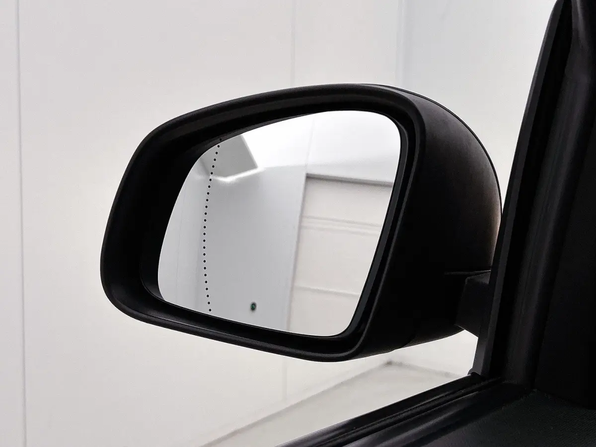 1.0 70pk Intens Automaat | Achteruitrijcamera | Parkeersensoren Achter | Climate Control | Navigatie | LMV 16'' | Cruise Control