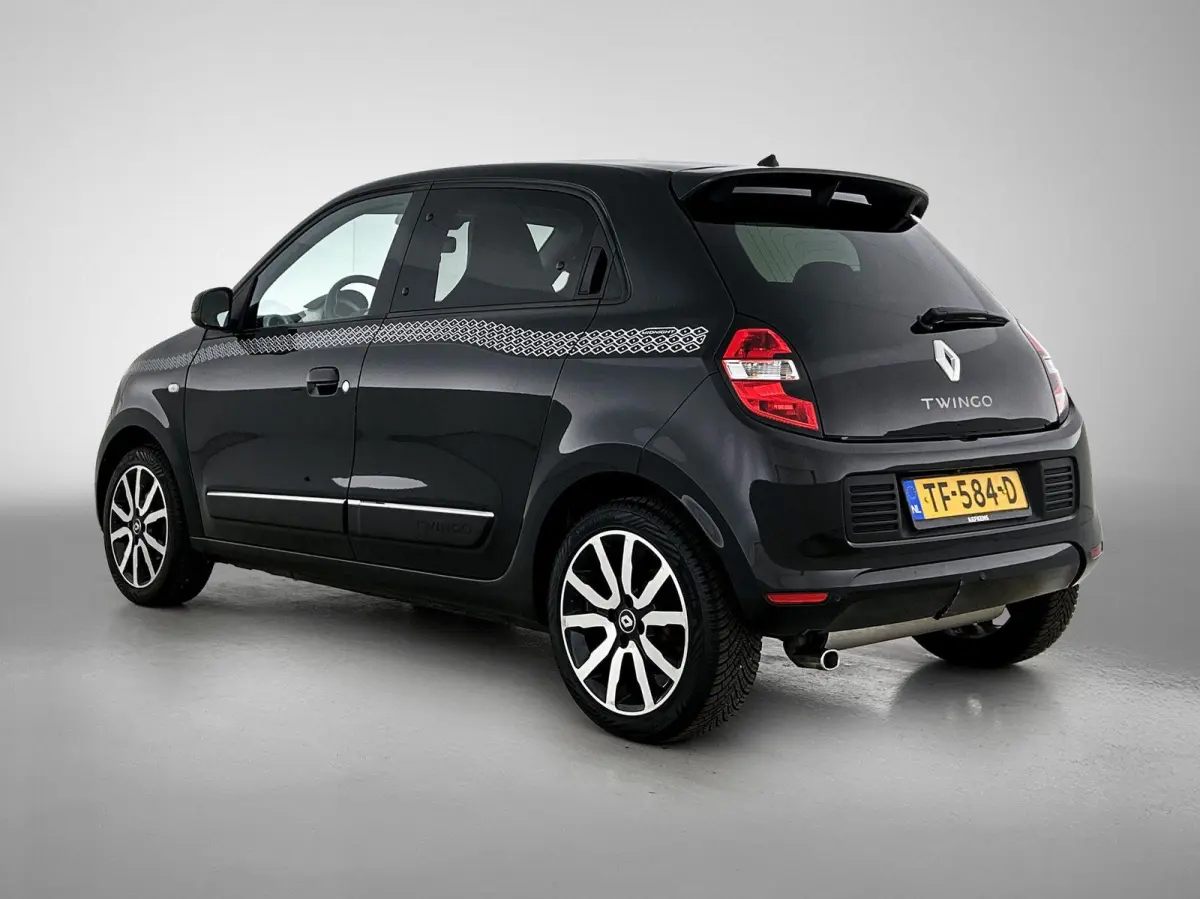 1.0 70pk Intens Automaat | Achteruitrijcamera | Parkeersensoren Achter | Climate Control | Navigatie | LMV 16'' | Cruise Control