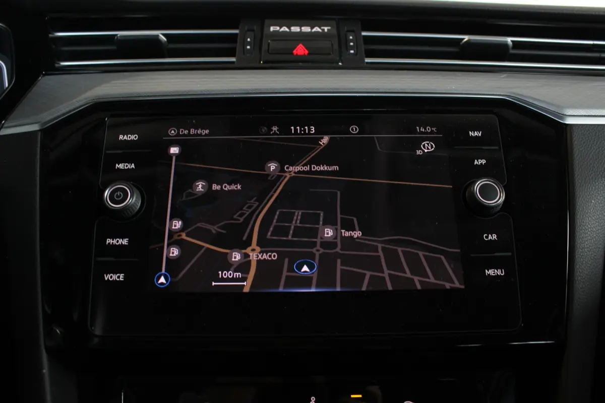 1.5 TSI Business Trekhaak | R-Line Look | Camera | Virtual Cockpit | Adapt. Cruise | Bluetooth | Navi | LED | 17" LMV | PDC V+A