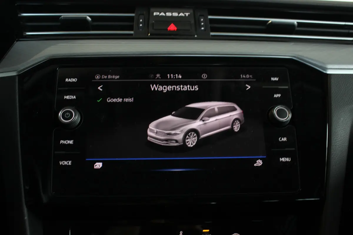 1.5 TSI Business Trekhaak | R-Line Look | Camera | Virtual Cockpit | Adapt. Cruise | Bluetooth | Navi | LED | 17" LMV | PDC V+A
