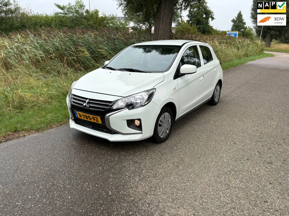 Mitsubishi Space Star 2023 Benzine Handgeschakeld leasen