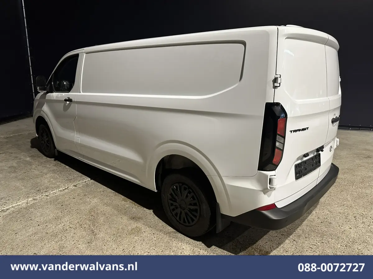 2.0 TDCI 136pk L2H1 Euro6 Airco | Camera | Apple Carplay | LED | Cruisecontrol Android Auto, Verwarmde voorruit, Parkeersensoren, Leder, Bijrijdersbank