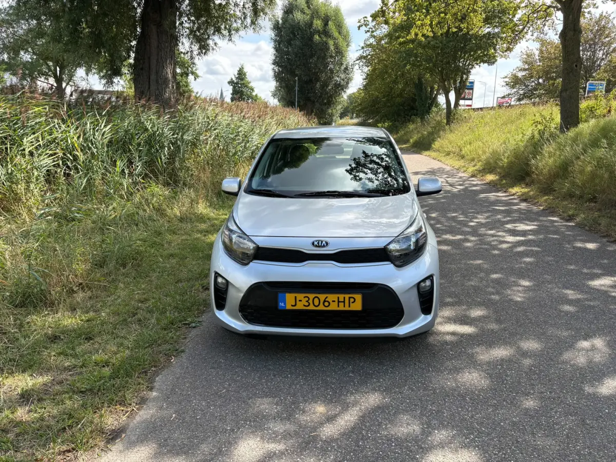 1.0 MPi ComfortPlusLine 1e Eigenaar Airco Cruise Apple Carplay Achteruitrij Camera APK April 2028