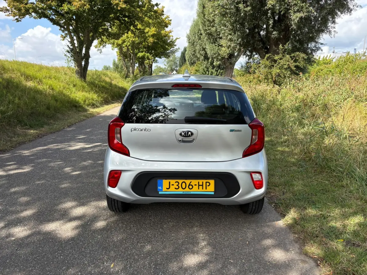 1.0 MPi ComfortPlusLine 1e Eigenaar Airco Cruise Apple Carplay Achteruitrij Camera APK April 2028