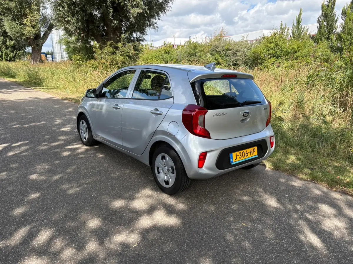1.0 MPi ComfortPlusLine 1e Eigenaar Airco Cruise Apple Carplay Achteruitrij Camera APK April 2028