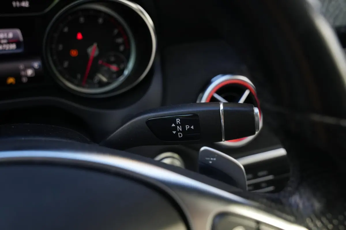 200 Premium Plus AMG Panoramadak Carplay Leer/Alcantara Cruise Clima
