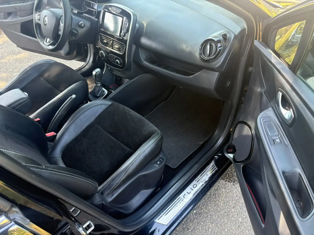 1.2 TCe Intens, Airco Cruise Trekhaak Navi Pdc