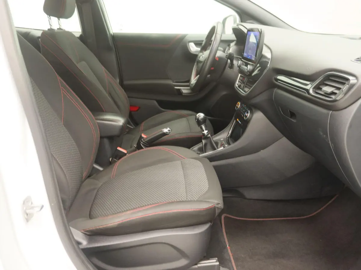 1.0 EcoBoost Titanium X | Apple Carplay/Android Auto | Winter Pakket | Camera |