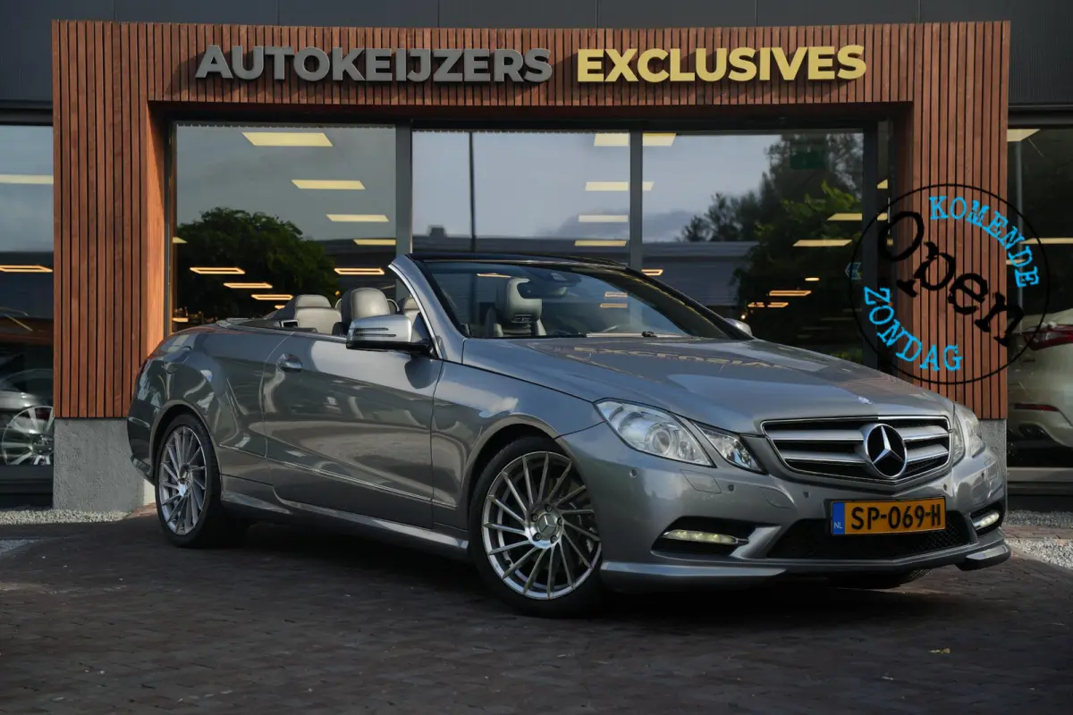 200 CGI Elegance Airscarf Stoelverw. Leer Navi Xenon 19''LM