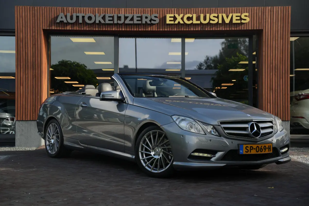 200 CGI Elegance Airscarf Stoelverw. Leer Navi Xenon 19''LM