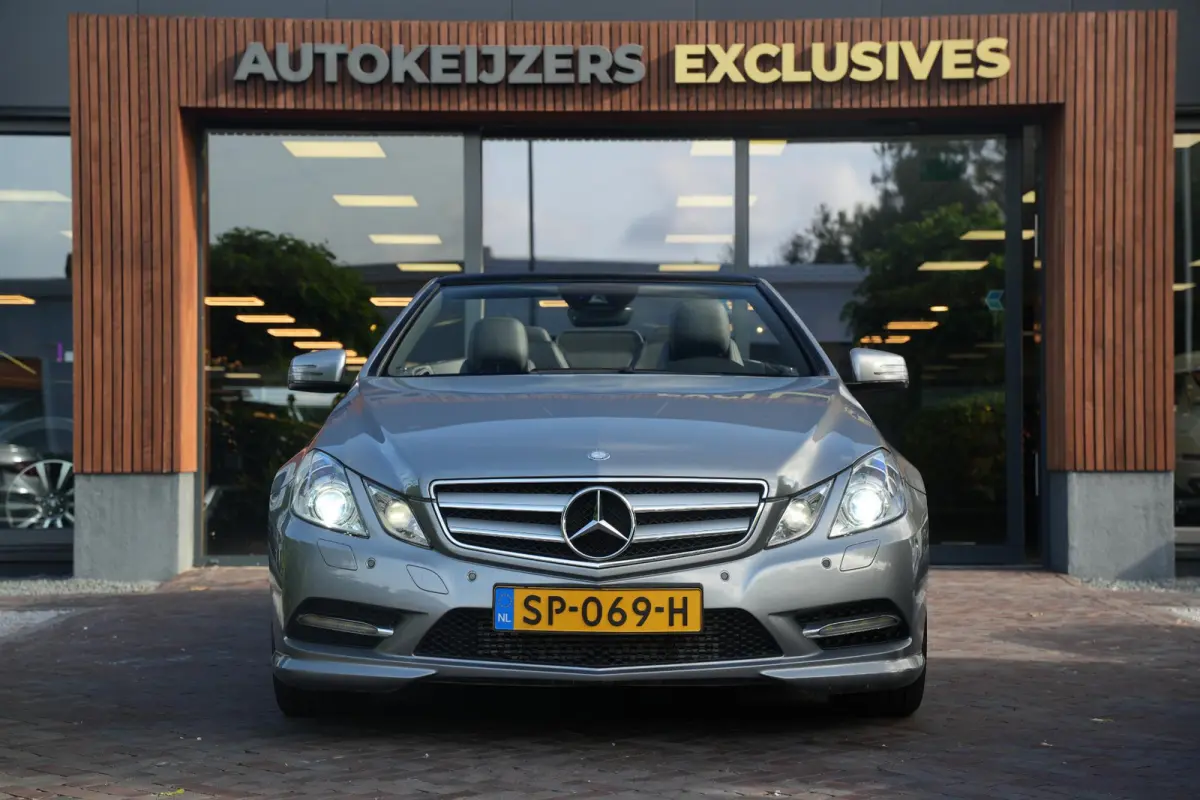 200 CGI Elegance Airscarf Stoelverw. Leer Navi Xenon 19''LM