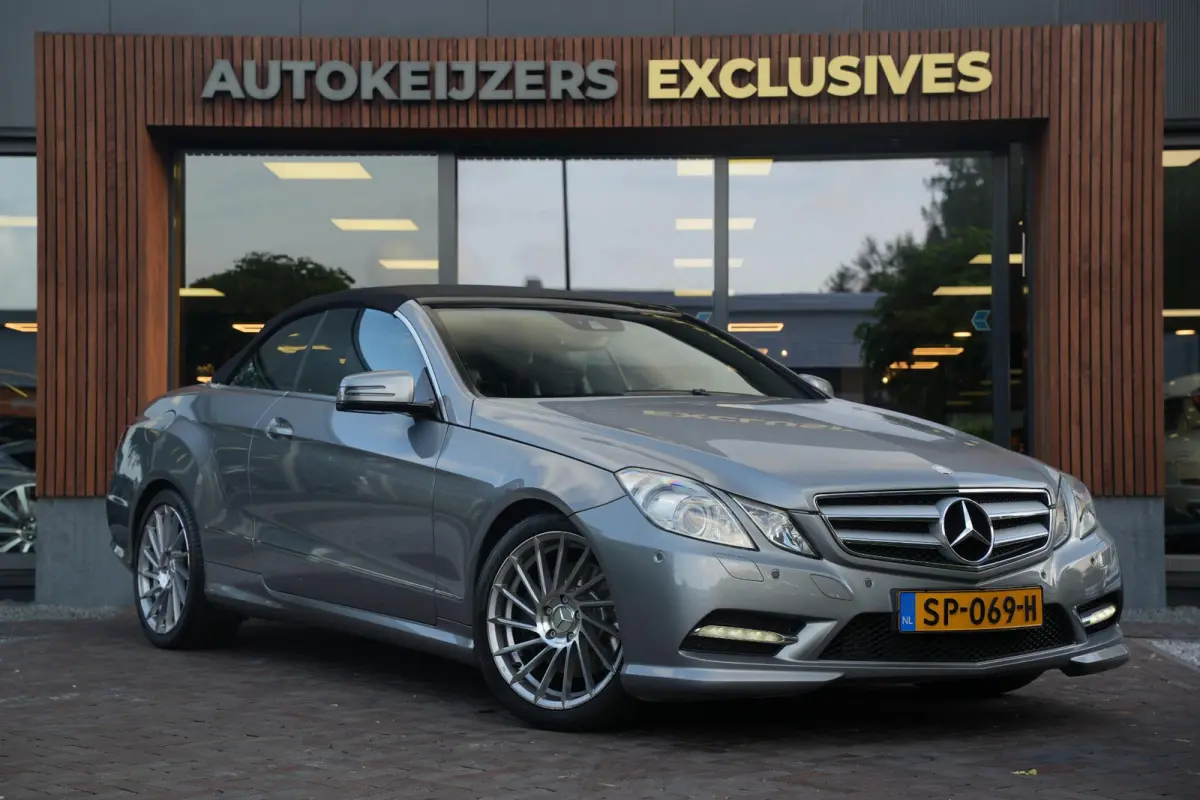 200 CGI Elegance Airscarf Stoelverw. Leer Navi Xenon 19''LM