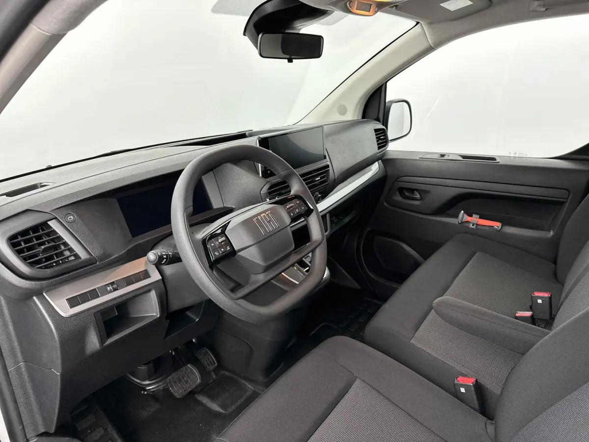2.0 Diesel 145 S&S L3 | DEMONSTRATIEMODEL | Trekhaak | 3 zitplaatsen | Cruise Control | Apple Carplay&Android Auto | PDC | 2 + 6 jaar Speciale Garantie!