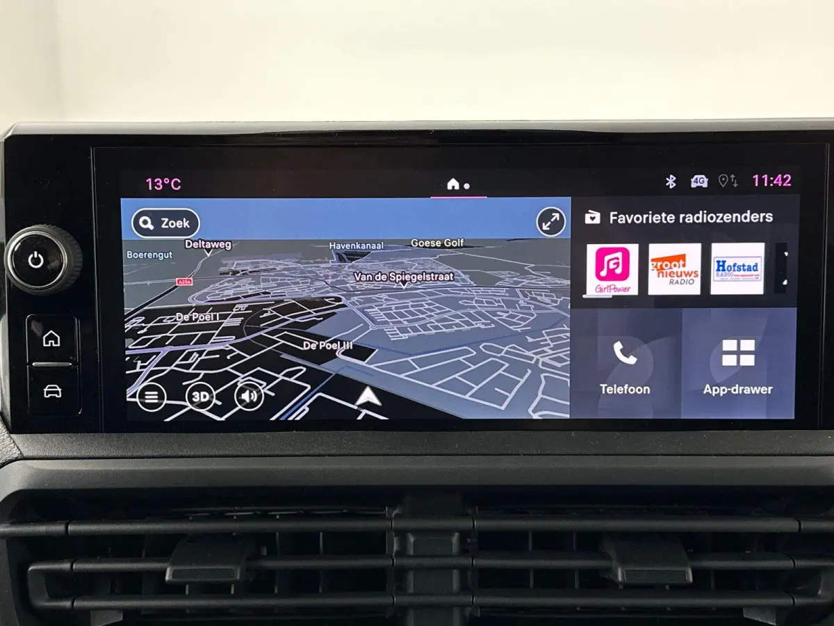 2.0 Diesel 145 S&S L3 | DEMONSTRATIEMODEL | Trekhaak | 3 zitplaatsen | Cruise Control | Apple Carplay&Android Auto | PDC | 2 + 6 jaar Speciale Garantie!