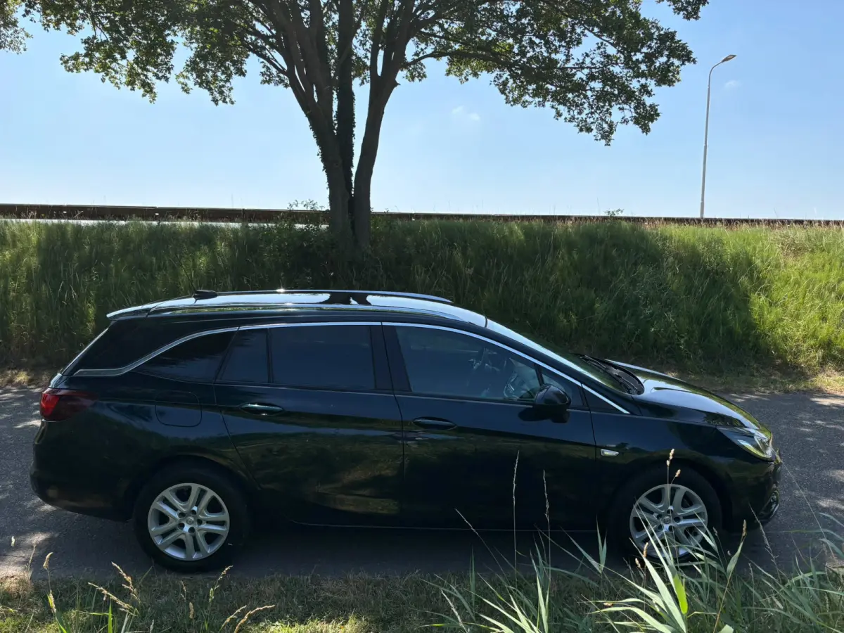 1.0 Innovation AppleCarplay Pdc Cruise Airco Trekhaak Stoelverwarming