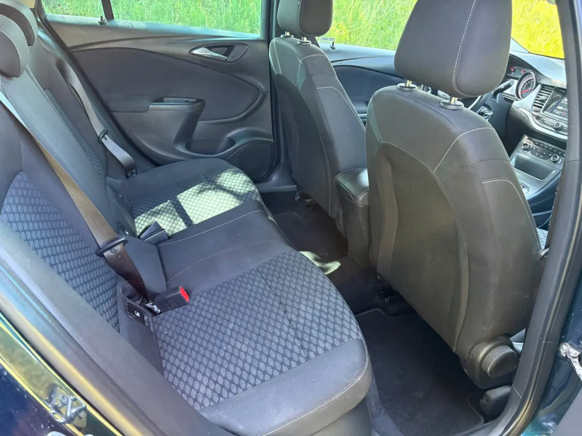 1.0 Innovation AppleCarplay Pdc Cruise Airco Trekhaak Stoelverwarming
