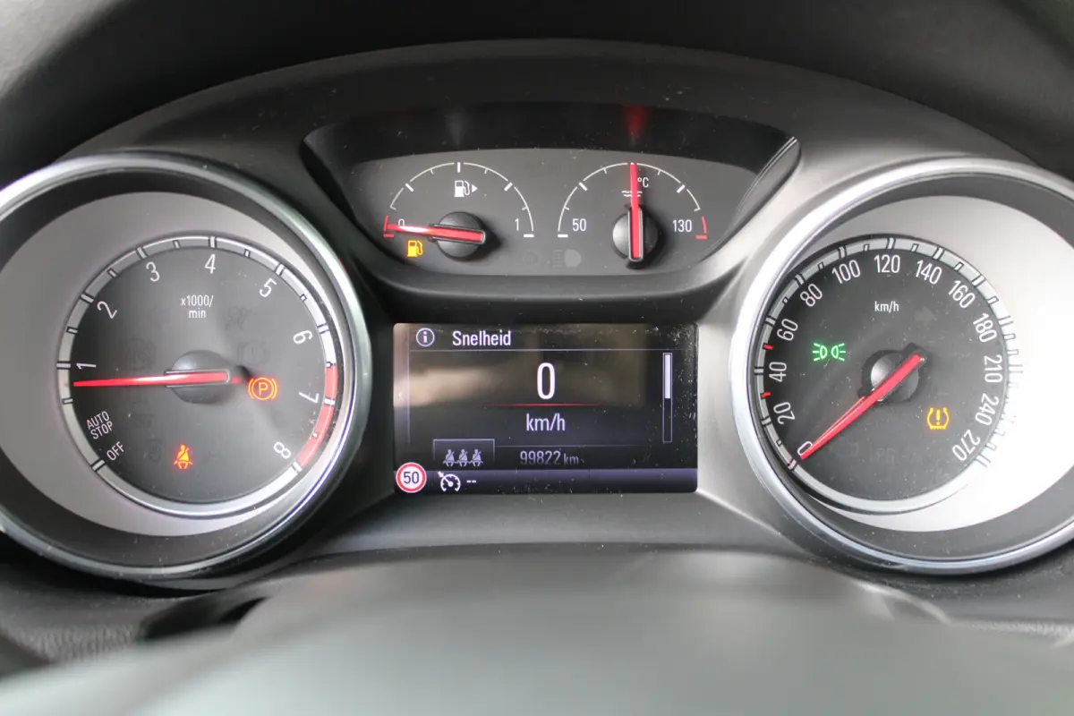 1.5 Turbo Innovation | Trekhaak | Matrix LED | Navigatiesysteem | Keyless entry & start |