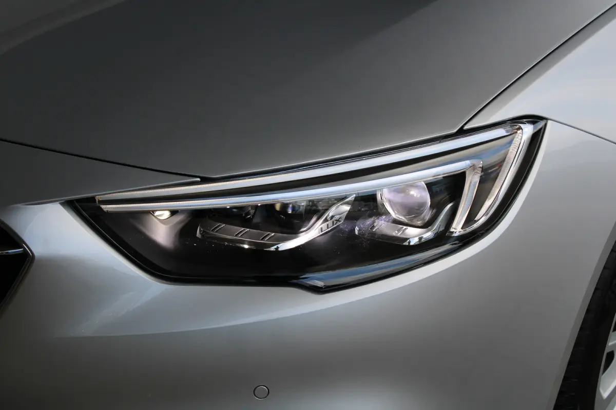1.5 Turbo Innovation | Trekhaak | Matrix LED | Navigatiesysteem | Keyless entry & start |