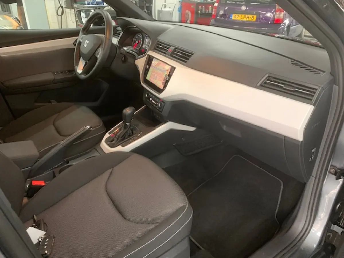 1.0 TSI Xcellence Launch Edition, automaat, 43200 KM ! .