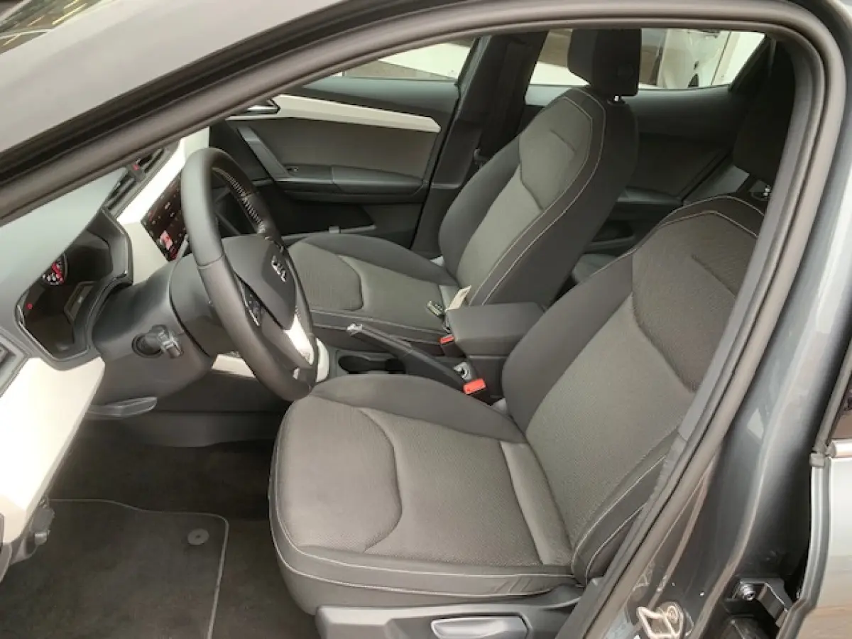 1.0 TSI Xcellence Launch Edition, automaat, 43200 KM ! .