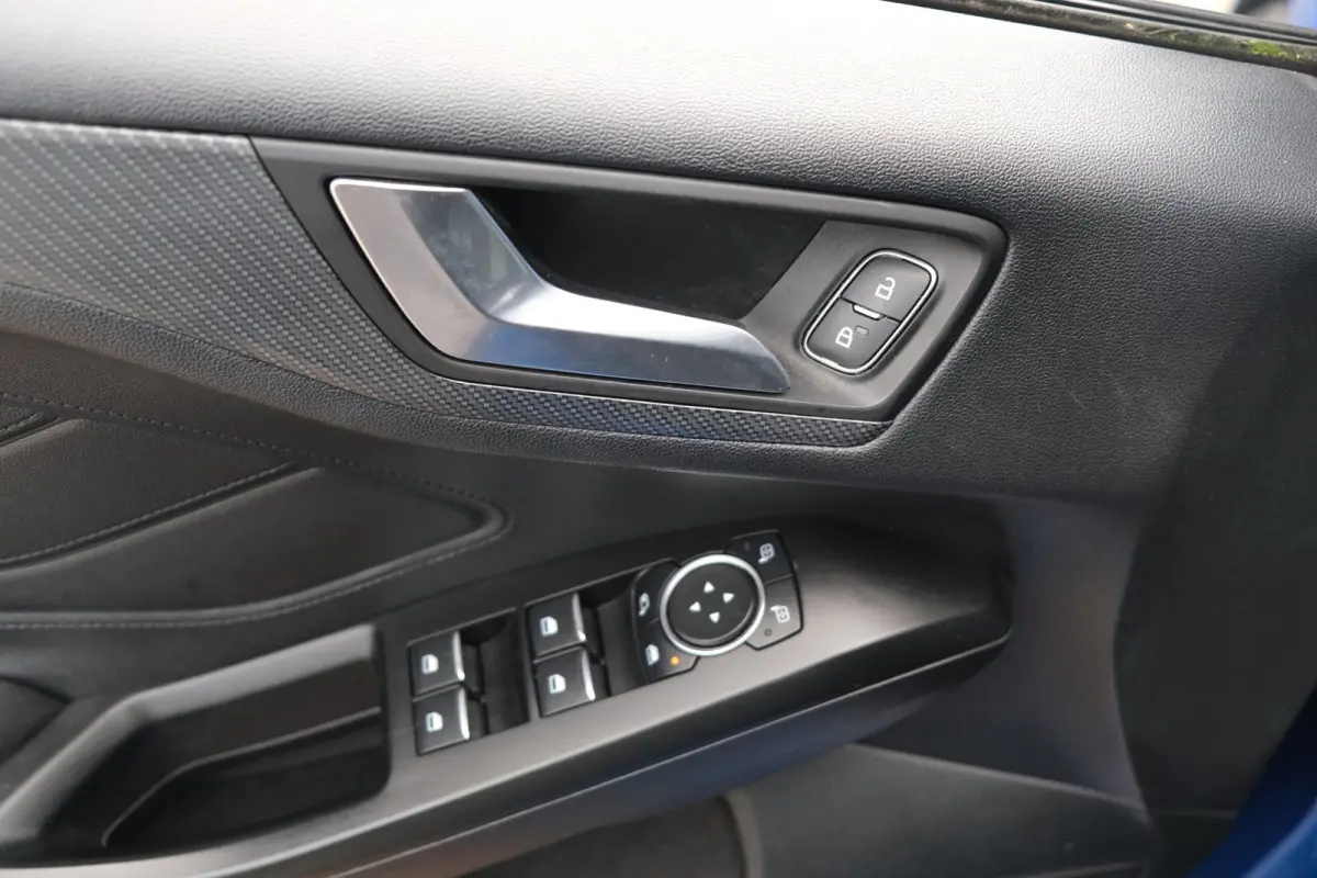 1.0 EcoBoost ST Line 125 PK Pano Navi Led B&O Cruise Cam