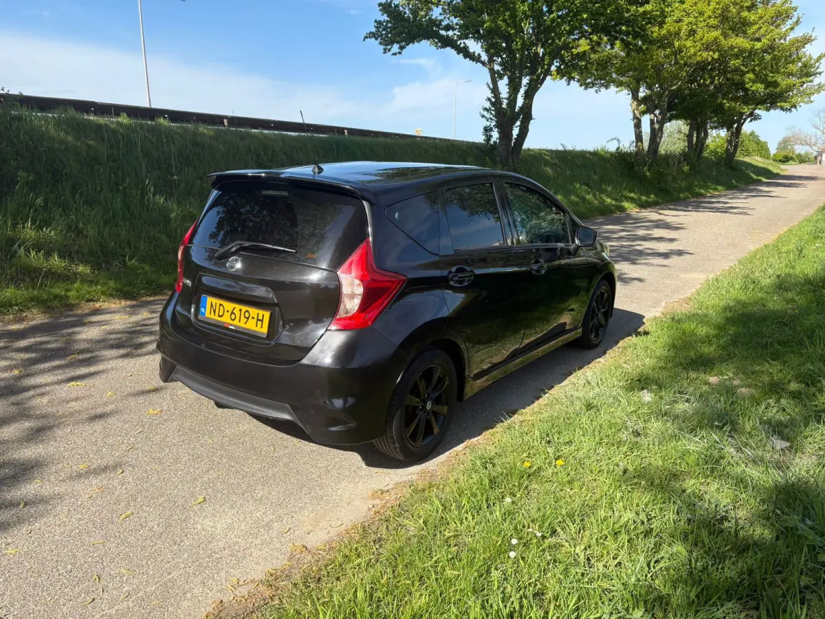 1.2 Black Edition Airco Navi