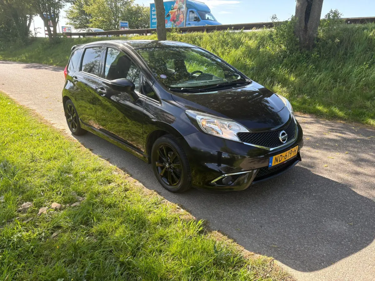 1.2 Black Edition Airco Navi