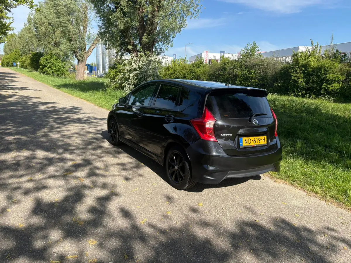 1.2 Black Edition Airco Navi