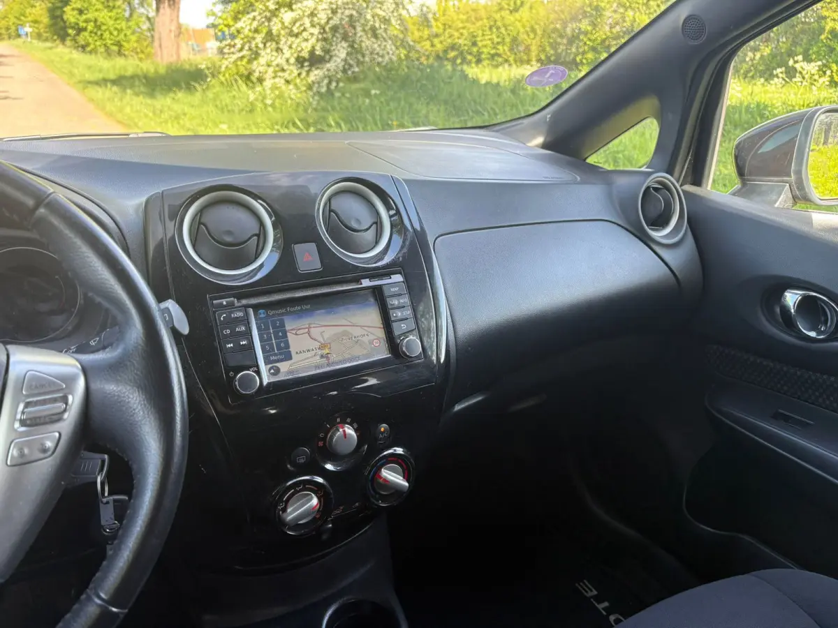 1.2 Black Edition Airco Navi