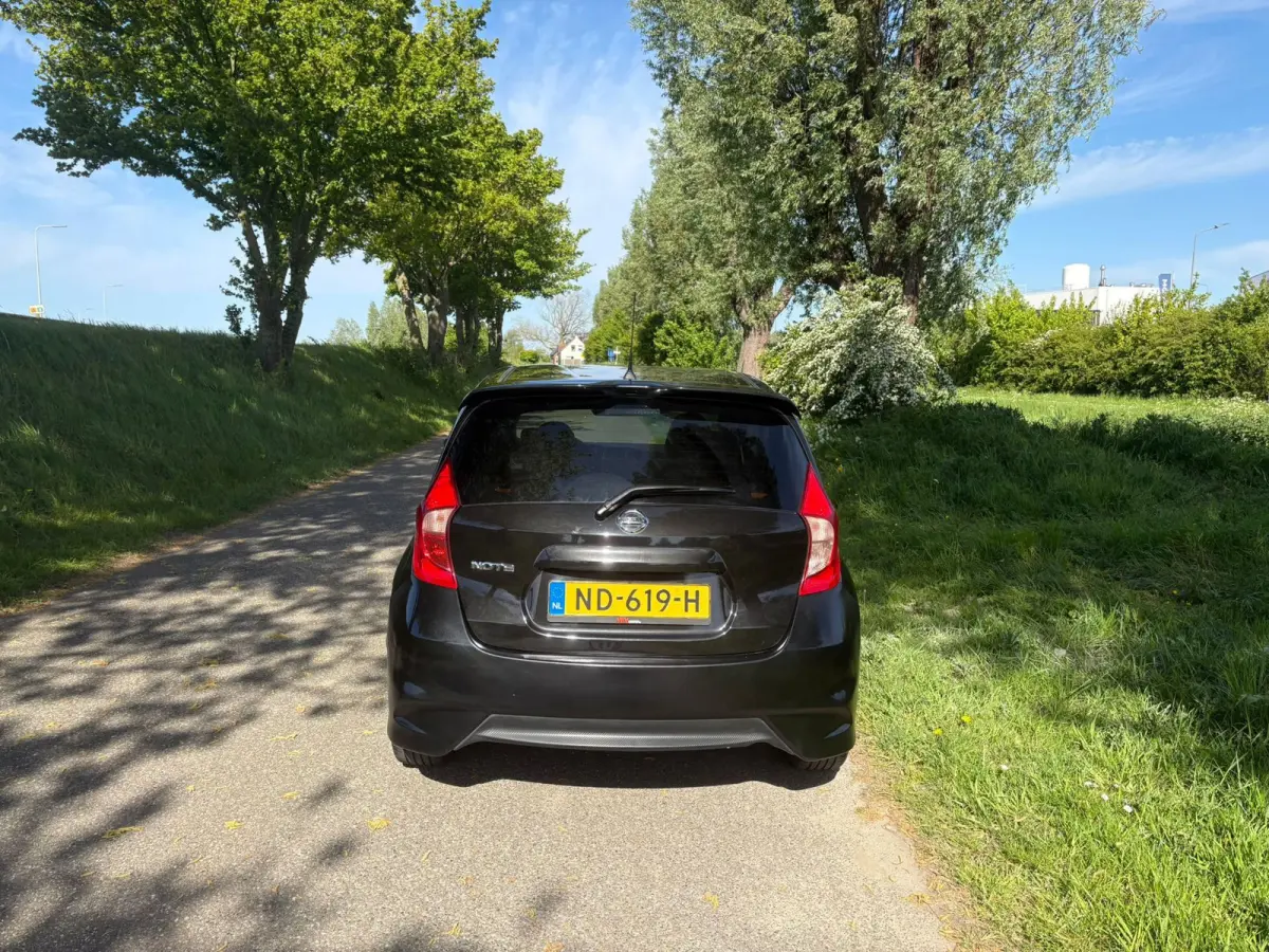 1.2 Black Edition Airco Navi