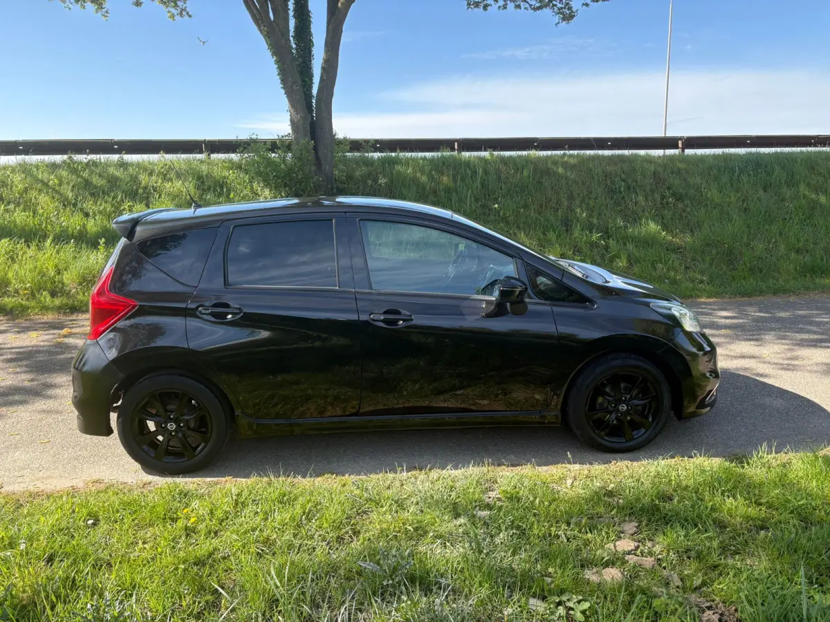1.2 Black Edition Airco Navi