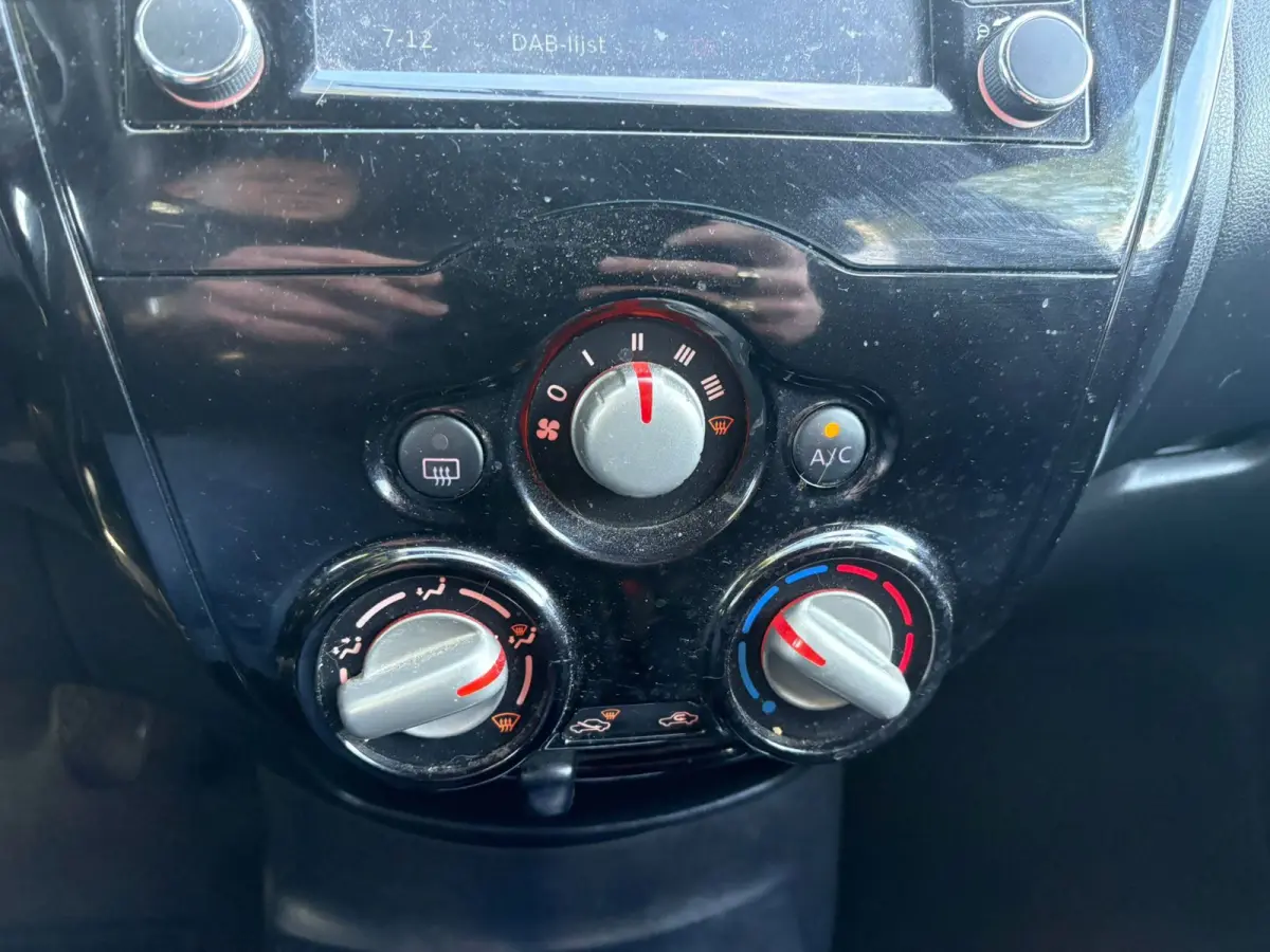 1.2 Black Edition Airco Navi