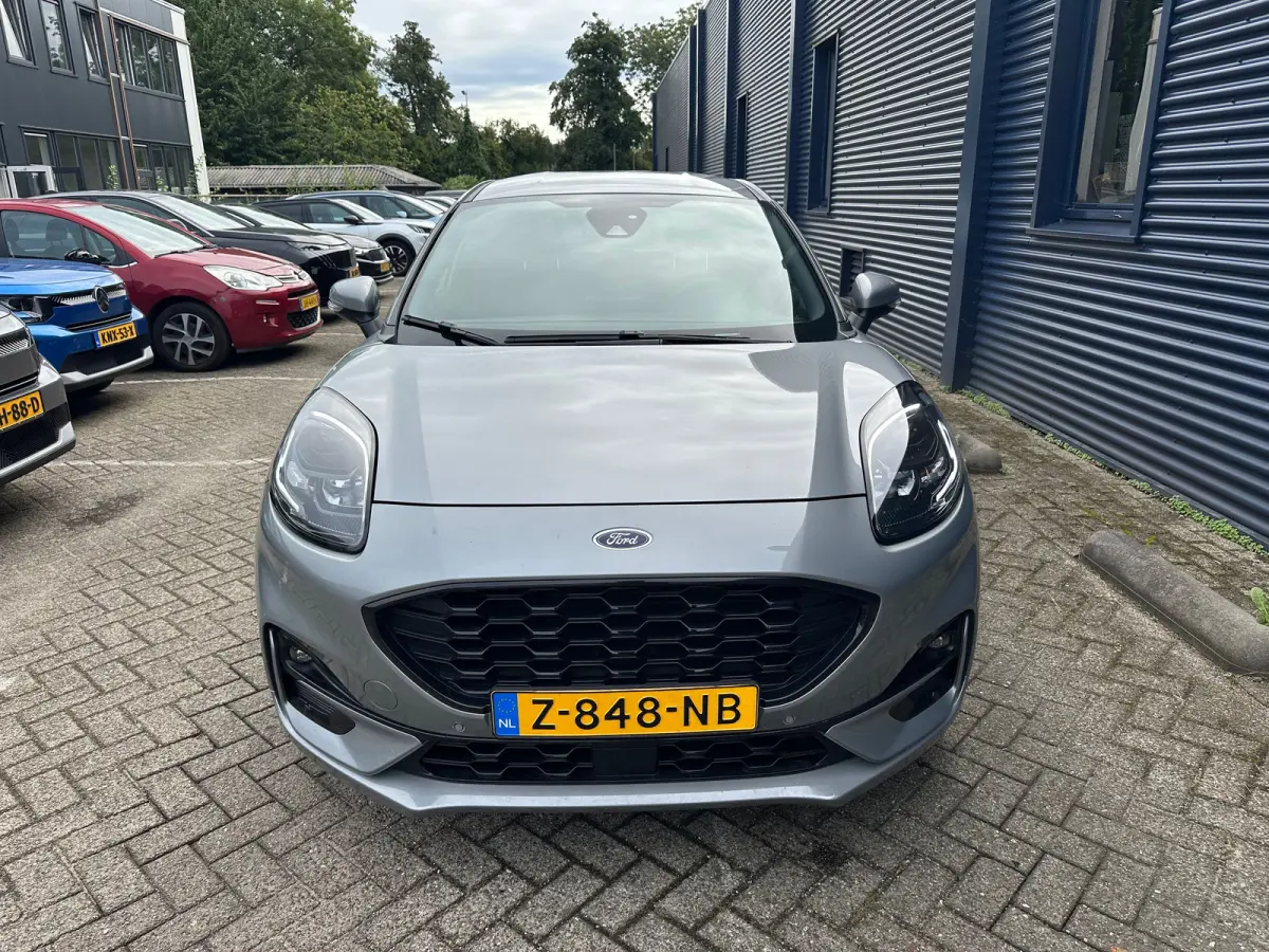 1.0 EcoBoost ST-Line | Carplay | Navigatie | Stoel/Stuurverwarming | Climate Control | Adaptieve Cruise | Achterbank in delen neerklapbaar | Achteruitrijcamera | Airco (automatisch)