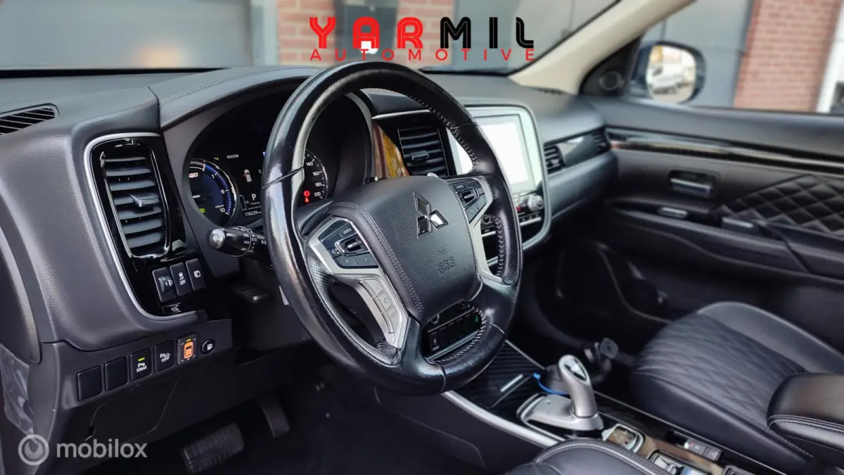 2.4 PHEV Instyle NETTE WAGEN DEALER ONDERHOUDEN
