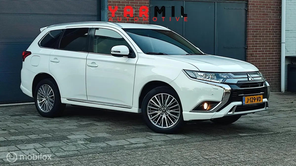 2.4 PHEV Instyle NETTE WAGEN DEALER ONDERHOUDEN