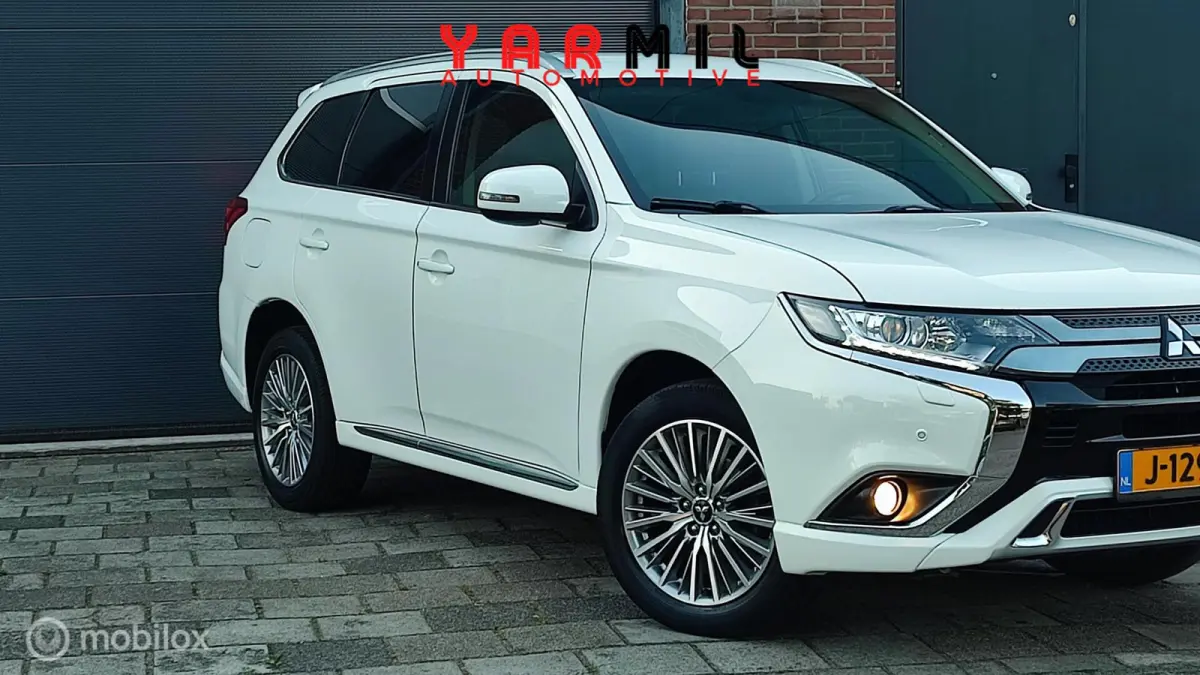 2.4 PHEV Instyle NETTE WAGEN DEALER ONDERHOUDEN