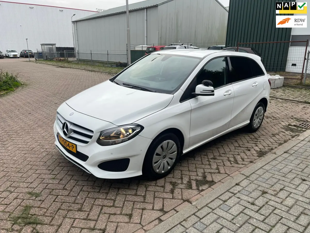 220 d Automaat Cruise Airco Pdc Voor En Achter 1e Eigenaar
