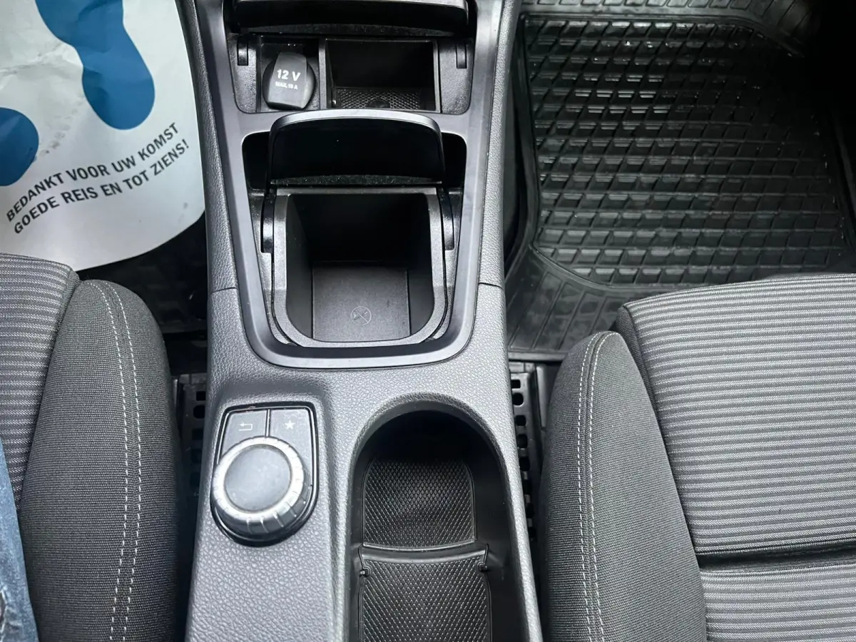 220 d Automaat Cruise Airco Pdc Voor En Achter 1e Eigenaar