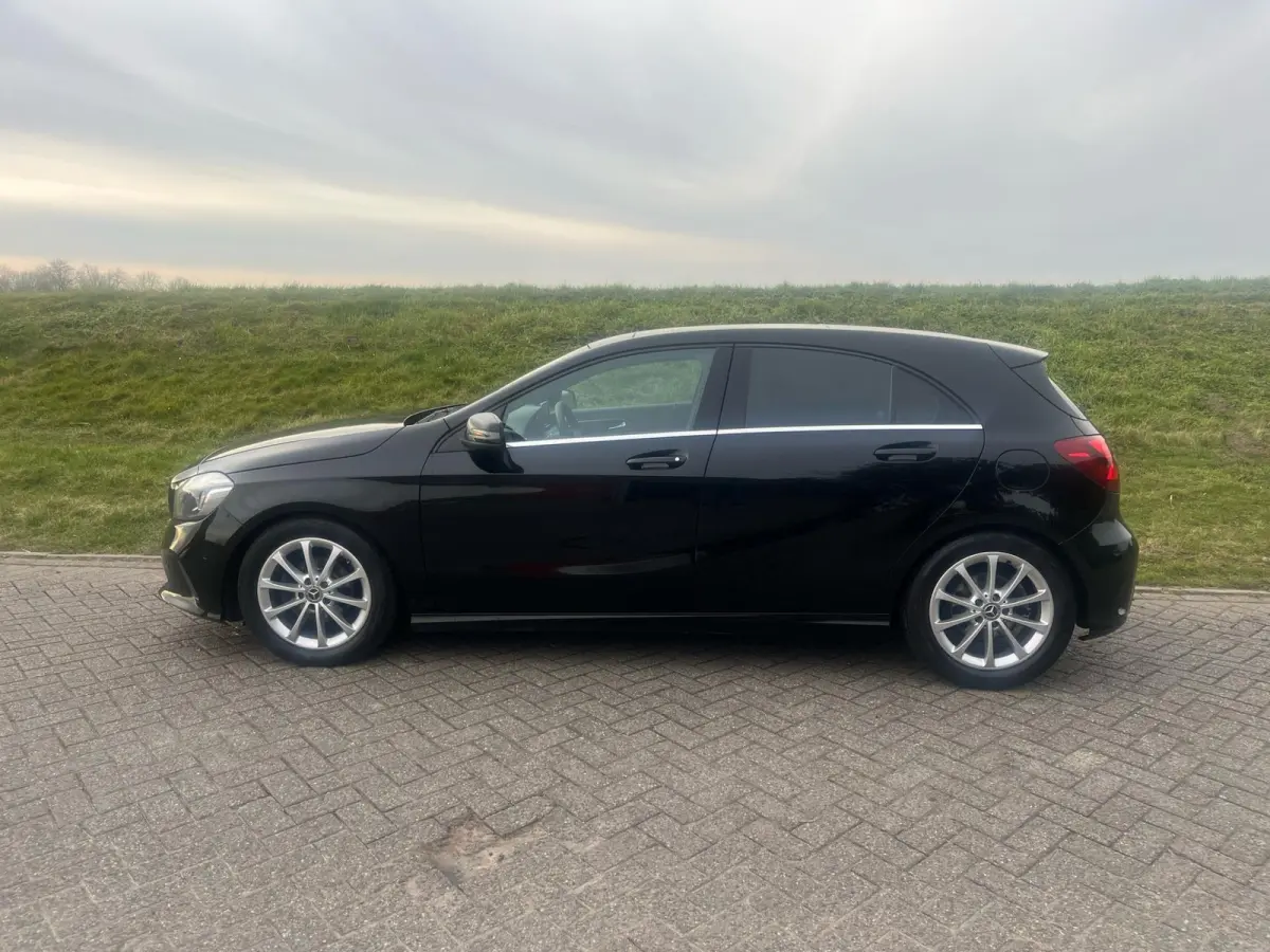180 d Lease Edition Plus Automaat Nieuw Disb Riem/Waterpomp!! Groot Navi Pano Climate Cruise Leer Nieuwe