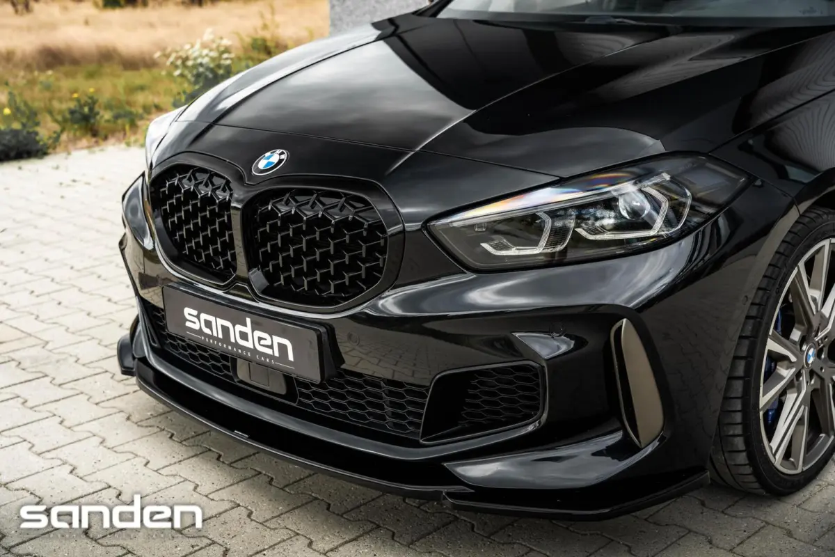 M135i xDrive M Sport|Pano|H/K|Sportstoel|HUD|LED