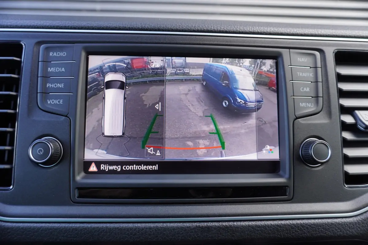 140pk Automaat L3H3/L2H2 Apple carplay Camera parkeersensoren Cruise control Navigatie 3-Zits