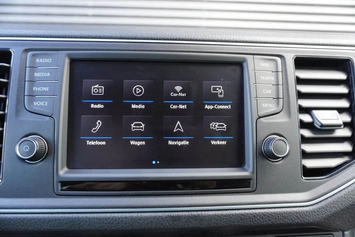140pk Automaat L3H3/L2H2 Apple carplay Camera parkeersensoren Cruise control Navigatie 3-Zits