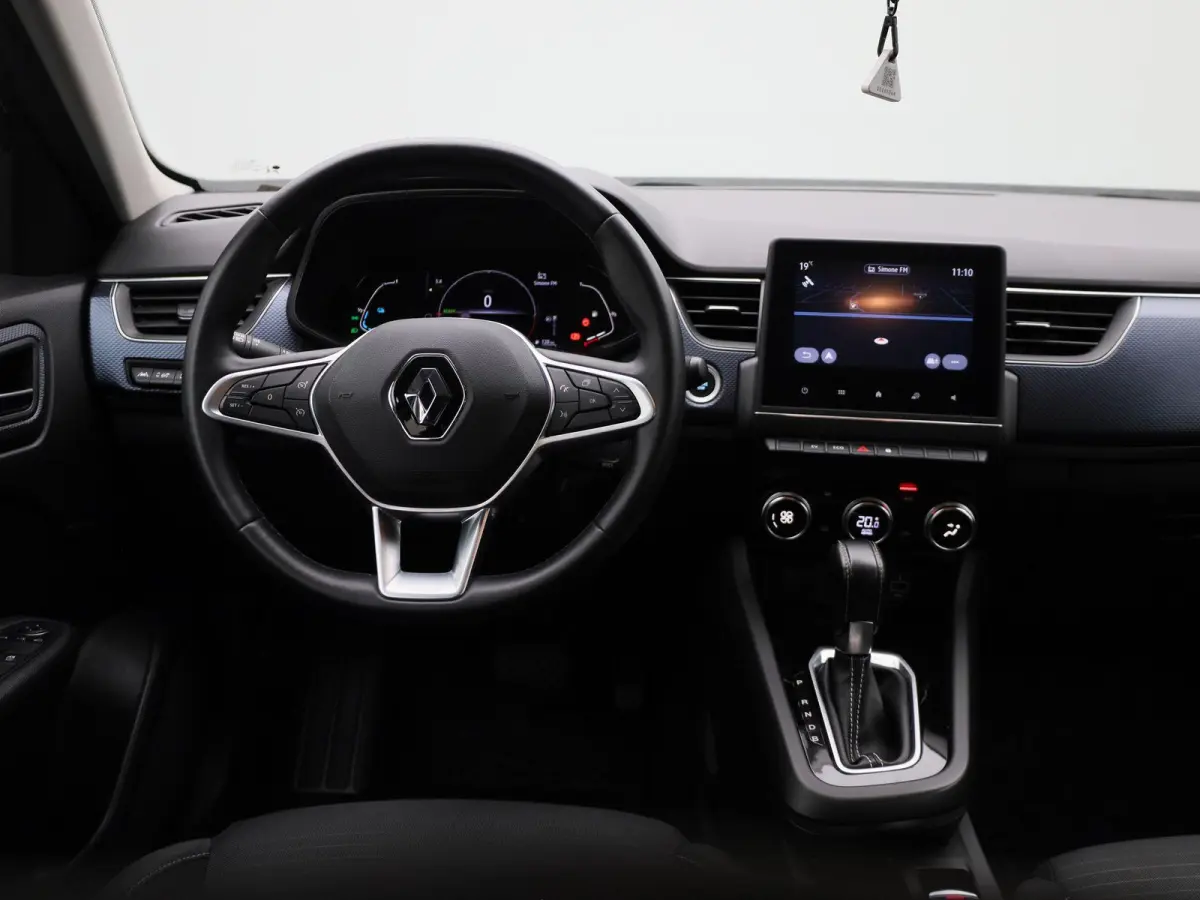 1.6 E-Tech Hybrid 145 Zen | Automaat | Apple Carplay / Android Auto | Achteruitrijcamera | Parkeersensoren |