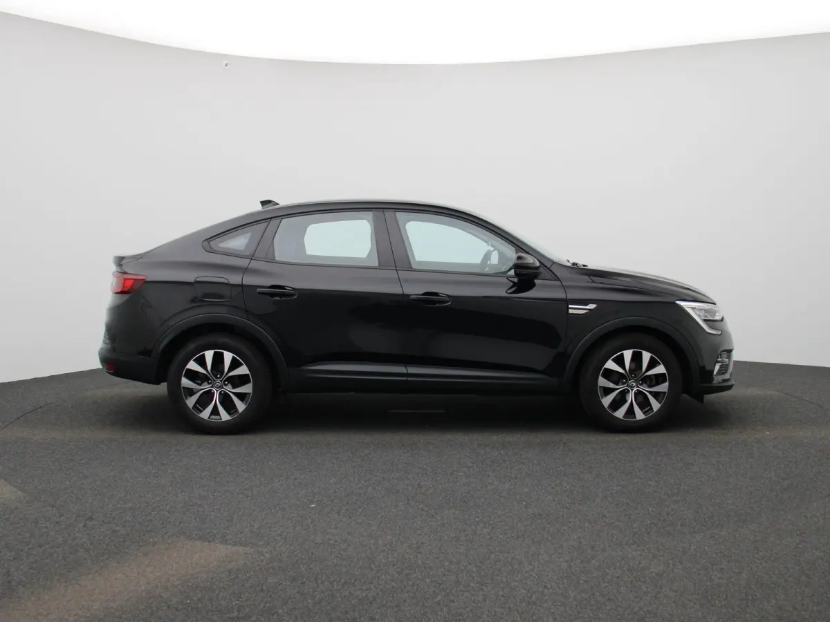1.6 E-Tech Hybrid 145 Zen | Automaat | Apple Carplay / Android Auto | Achteruitrijcamera | Parkeersensoren |
